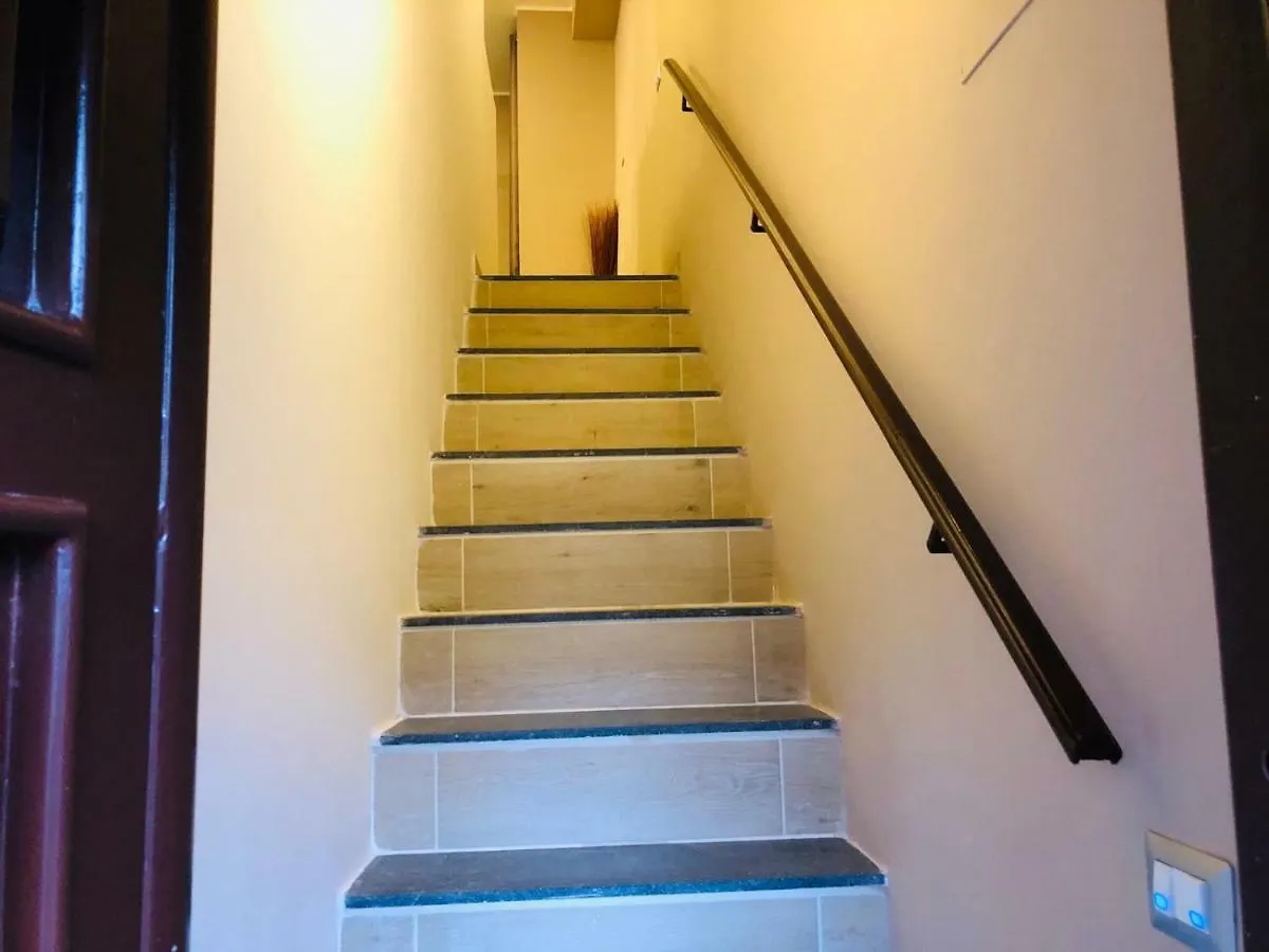 Villa U Peri Alivu House CTA 0*, Catania